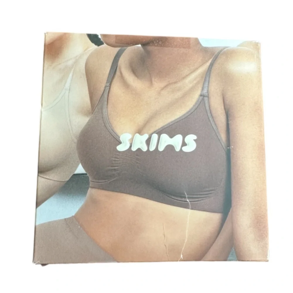 NEW Skims Seamless Sculpt Bralette Bra in Mica - Size XXS - Picture 3 of 5